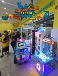 Clawstrophobia showroom San Fernando Pampanga arcade